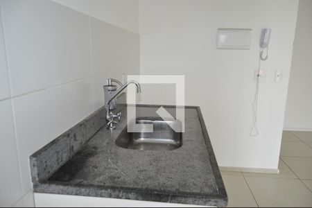 Cozinha  de apartamento para alugar com 3 quartos, 64m² em Del Castilho, Rio de Janeiro