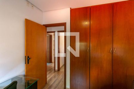 QUarto 1 de apartamento à venda com 3 quartos, 90m² em Ouro Preto, Belo Horizonte