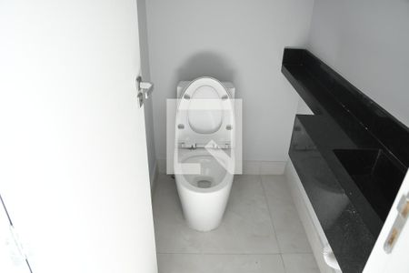 Lavabo de casa de condomínio para alugar com 1 quarto, 100m² em Granja Viana, Cotia