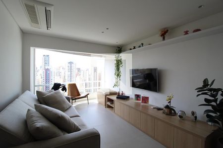 Apartamento à venda com 190m², 3 quartos e 3 vagasSala
