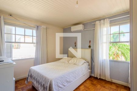 Quarto 1 de apartamento à venda com 2 quartos, 69m² em Santana, Porto Alegre