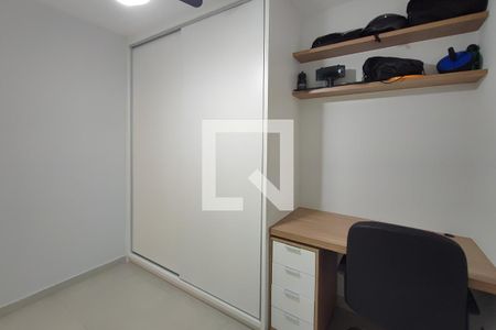 Quarto 2 de apartamento à venda com 3 quartos, 60m² em Vila Satúrnia, Campinas