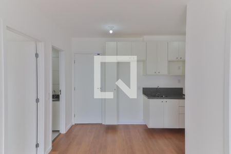 Sala de apartamento para alugar com 2 quartos, 40m² em Vila Sônia, São Paulo