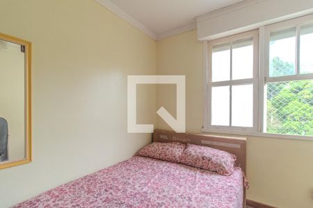 Quarto 1 de apartamento à venda com 2 quartos, 50m² em Santo Antônio, Porto Alegre