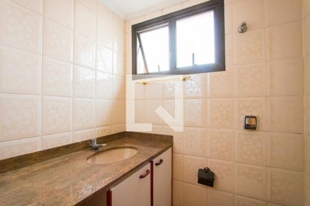 Lavabo de apartamento à venda com 3 quartos, 141m² em Vila Bastos, Santo André