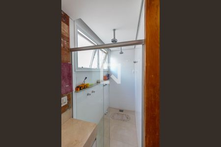 Banheiro Quarto de casa à venda com 3 quartos, 321m² em Santa Lúcia, Belo Horizonte