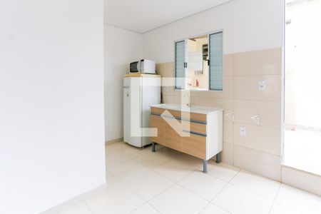 cozinha de kitnet/studio para alugar com 1 quarto, 20m² em Vila Gomes, São Paulo