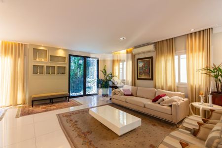 Sala  de casa de condomínio à venda com 5 quartos, 500m² em Adalgisa, Osasco