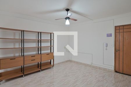 Sala  de apartamento à venda com 2 quartos, 56m² em Jardim Patente, São Paulo