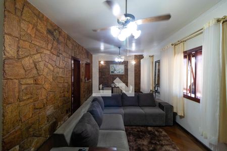 Salas de casa à venda com 4 quartos, 336m² em Vila Paraiso, Campinas