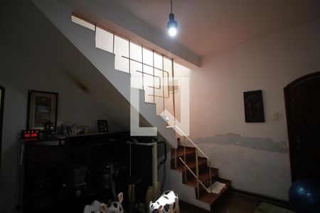 Escada da Sala de casa à venda com 5 quartos, 200m² em Cidade Dutra, São Paulo