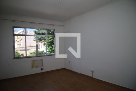 Quarto 2 de apartamento para alugar com 3 quartos, 80m² em Bonsucesso, Rio de Janeiro