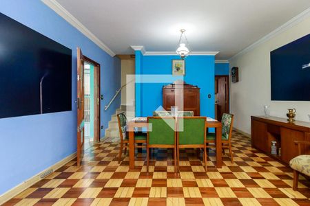 Sala de casa à venda com 4 quartos, 154m² em Vila Cordeiro, São Paulo