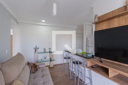 Sala de apartamento para alugar com 2 quartos, 51m² em Vila Ester, Carapicuíba