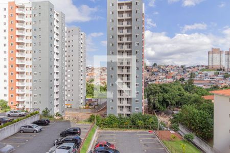 Vista da sala de apartamento para alugar com 2 quartos, 51m² em Vila Ester, Carapicuíba