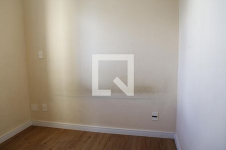 Quarto 1 de apartamento para alugar com 2 quartos, 45m² em Vila Antonieta, São Paulo