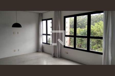 Sala de apartamento à venda com 1 quarto, 70m² em Vila Suzana, São Paulo