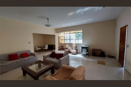 Casa à venda com 4 quartos, 325m² em Vila Clementino, São Paulo