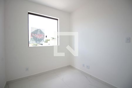 Quarto 1 de apartamento à venda com 2 quartos, 44m² em São João Batista, Belo Horizonte