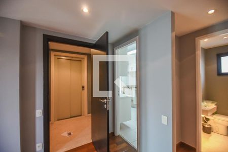 Hall de Entrada de apartamento para alugar com 3 quartos, 160m² em Jardim Morumbi, São Paulo