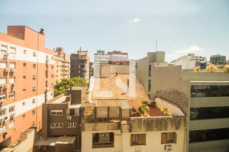 Vista da Sala de apartamento para alugar com 2 quartos, 89m² em Petrópolis, Porto Alegre