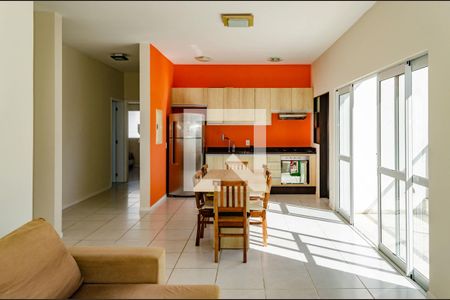 Sala / Cozinha de apartamento para alugar com 3 quartos, 262m² em Campeche, Florianópolis