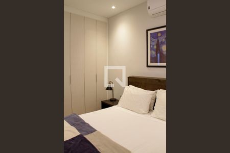 Casa à venda com 400m², 4 quartos e 3 vagas Casa à venda com 400m², 4 quartos e 3 vagasQuarto 3 suíte