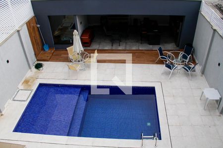 Casa à venda com 400m², 4 quartos e 3 vagas Casa à venda com 400m², 4 quartos e 3 vagasVista da Varanda Quarto 4 suíte