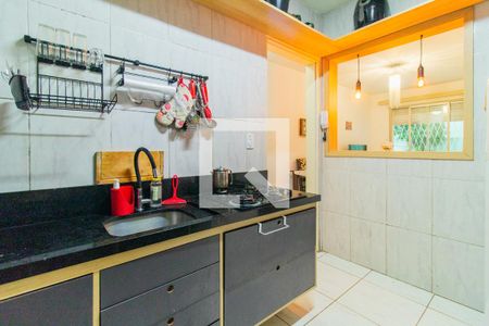 Cozinha e Área de Serviço de apartamento à venda com 1 quarto, 40m² em Teresópolis, Porto Alegre