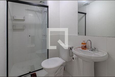 banheiro social_1 de apartamento para alugar com 2 quartos, 34m² em Saúde, São Paulo