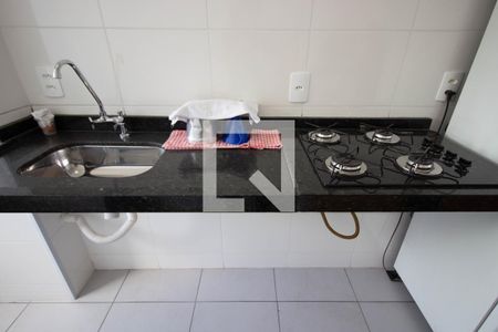 Cozinha e Área de Serviço de apartamento para alugar com 2 quartos, 44m² em Vila Cosmopolita, São Paulo