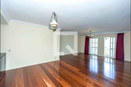 Apartamento para alugar com 180m², 4 quartos e 2 vagasSala