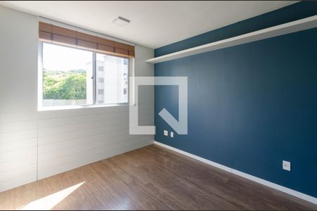 Sala de apartamento à venda com 2 quartos, 60m² em Cavalhada, Porto Alegre