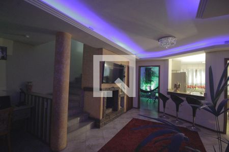 Sala de casa à venda com 2 quartos, 205m² em Harmonia, Canoas
