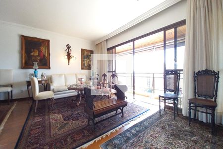 Sala de apartamento à venda com 8 quartos, 434m² em Cambuí, Campinas