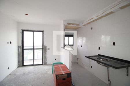 Sala/Cozinha e Área de Serviço de apartamento à venda com 2 quartos, 39m² em Vila Guilhermina, São Paulo