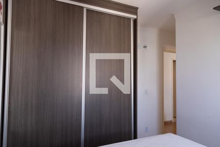 Quarto de apartamento para alugar com 2 quartos, 64m² em Vila Piratininga, São Paulo