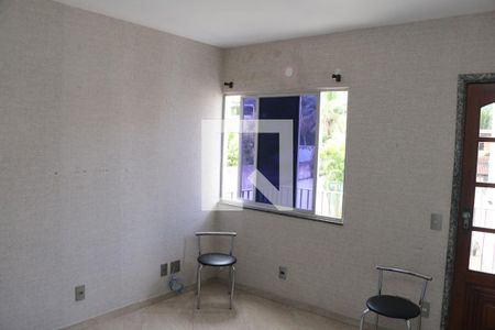 Sala  de apartamento para alugar com 3 quartos, 70m² em Nossa Senhora das Gracas, Nova Iguaçu