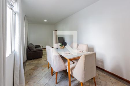 Sala de apartamento à venda com 3 quartos, 100m² em Santa Efigênia, Belo Horizonte