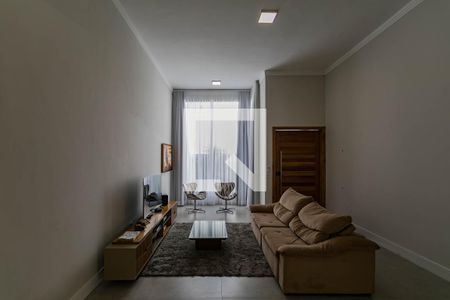 Sala de casa para alugar com 3 quartos, 500m² em Vila Oliveira, Mogi das Cruzes