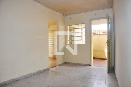 Casa para alugar com 80m², 2 quartos e 1 vagaSala