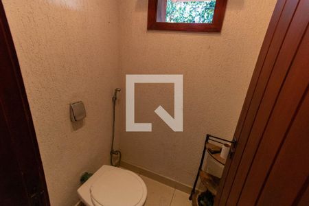 Casa à venda com 400m², 7 quartos e 5 vagas Casa à venda com 400m², 7 quartos e 5 vagasLavabo