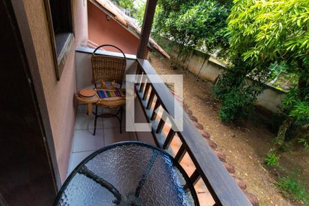 Casa à venda com 400m², 7 quartos e 5 vagas Casa à venda com 400m², 7 quartos e 5 vagasVaranda da Suíte 2