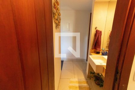 Casa à venda com 400m², 7 quartos e 5 vagas Casa à venda com 400m², 7 quartos e 5 vagasLavabo