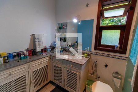 Casa à venda com 400m², 7 quartos e 5 vagas Casa à venda com 400m², 7 quartos e 5 vagasBanheiro da Suíte 2