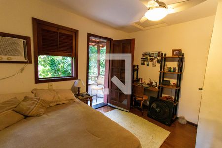 Casa à venda com 400m², 7 quartos e 5 vagas Casa à venda com 400m², 7 quartos e 5 vagasSuíte 2