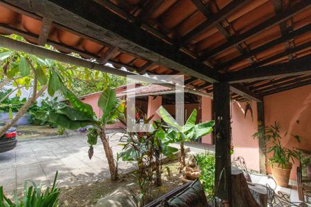 Casa à venda com 400m², 7 quartos e 5 vagas Casa à venda com 400m², 7 quartos e 5 vagasVaranda da Sala