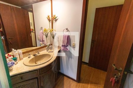 Casa à venda com 400m², 7 quartos e 5 vagas Casa à venda com 400m², 7 quartos e 5 vagasBanheiro da Suíte 3