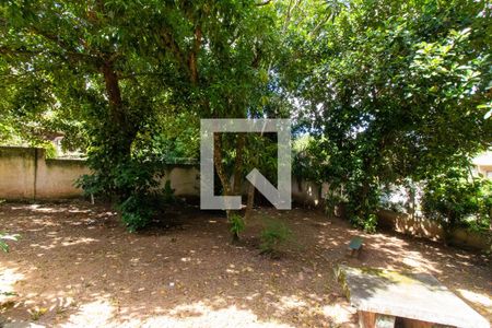 Casa à venda com 400m², 7 quartos e 5 vagas Casa à venda com 400m², 7 quartos e 5 vagasVista da Suíte 1