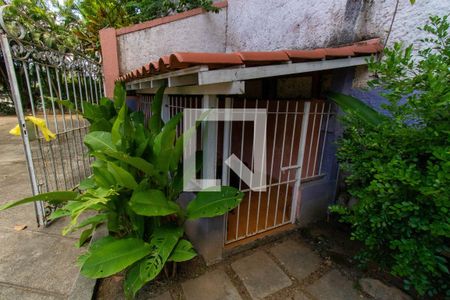 Casa à venda com 400m², 7 quartos e 5 vagas Casa à venda com 400m², 7 quartos e 5 vagasCanil